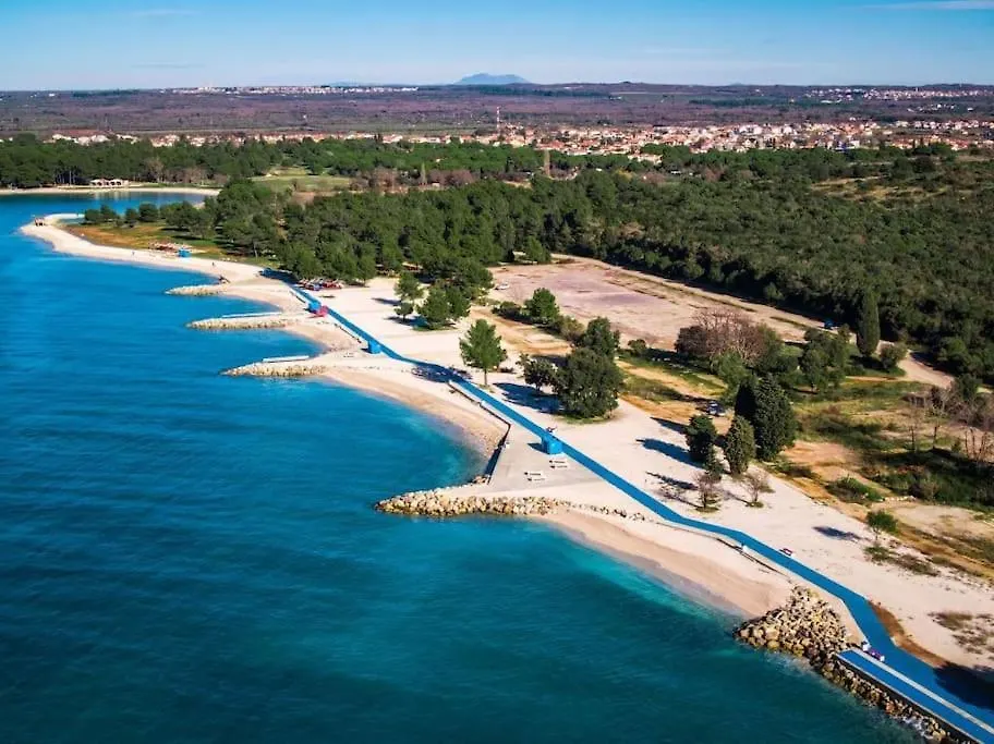 Prostran Apartman Niko - Idealan Za Veliku Obitelj Pula Croatia